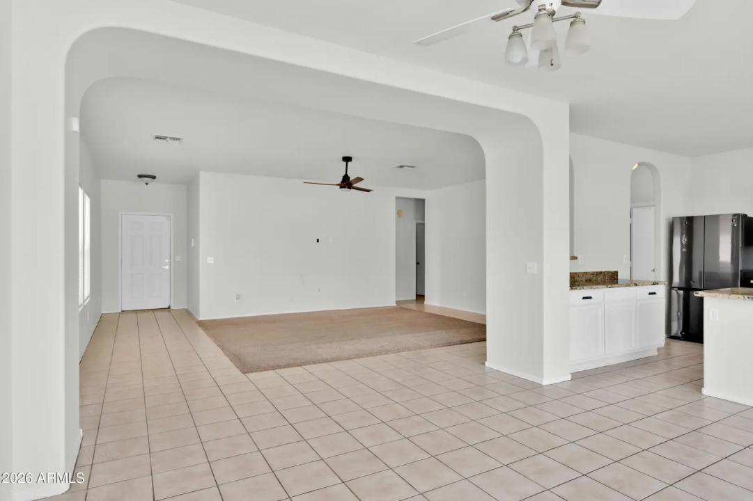 Real Estate Picture 15