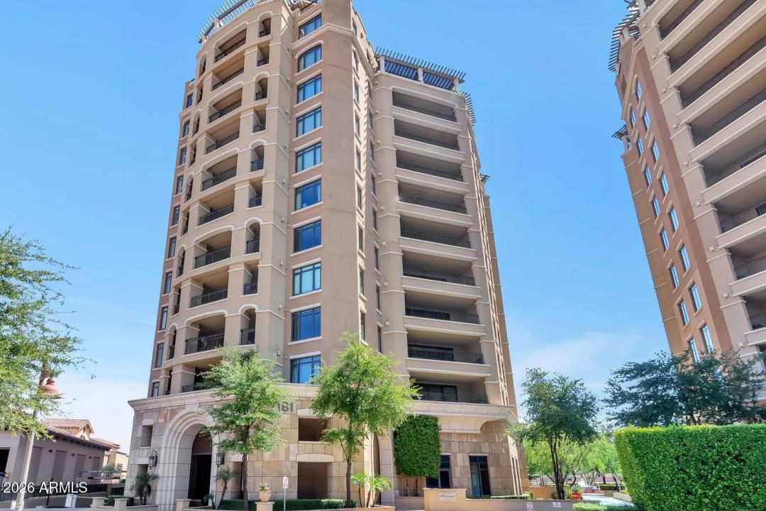 Real Estate Picture 1