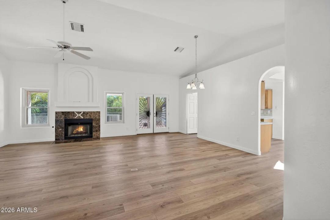 Real Estate Picture 2