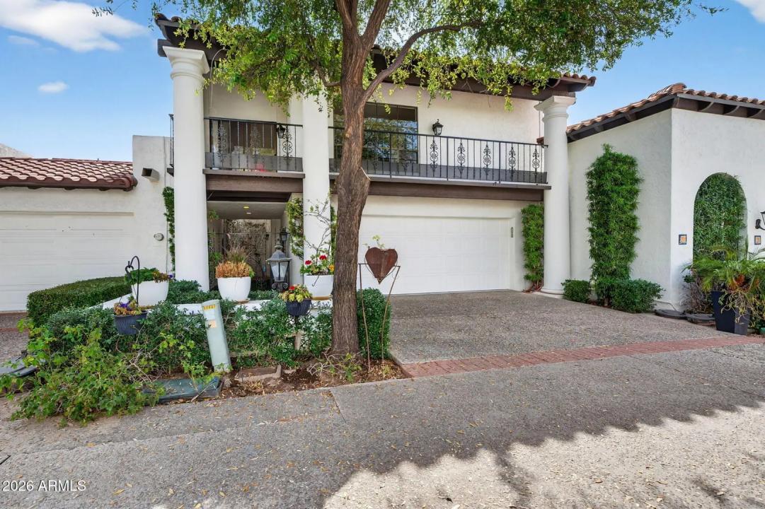 Real Estate Picture 2