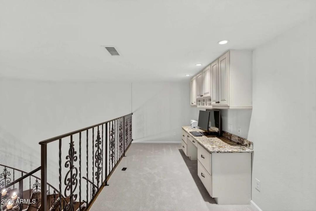 Real Estate Picture 25