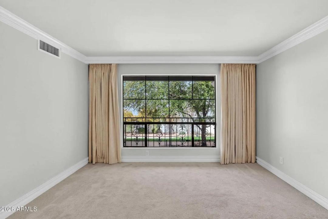 Real Estate Picture 29