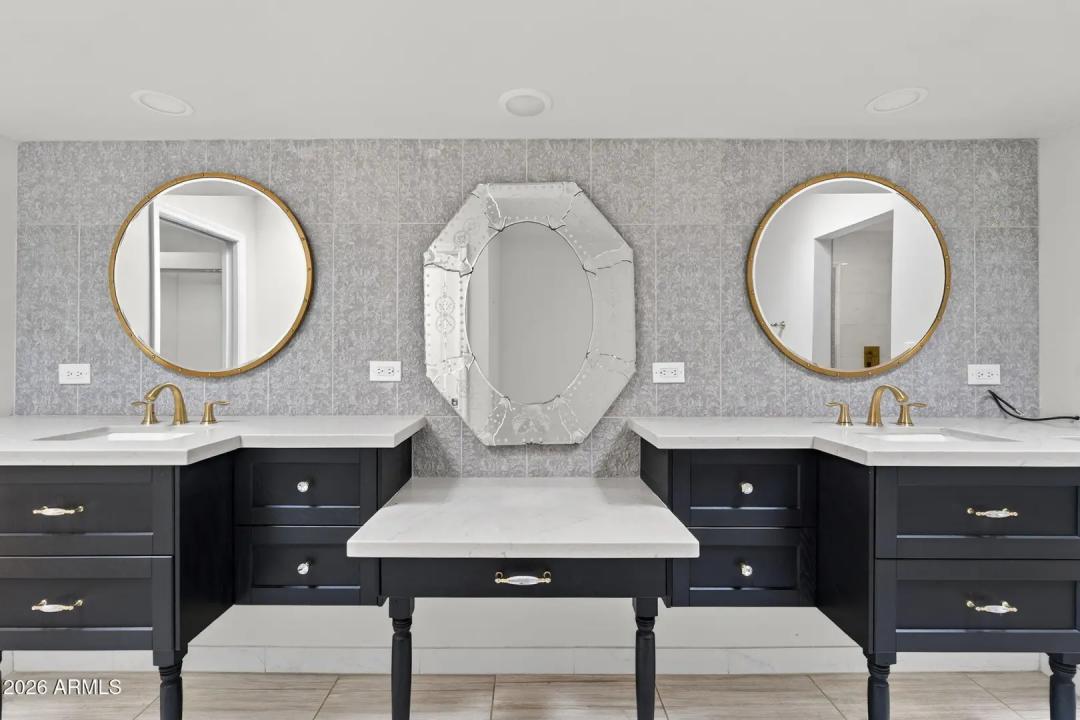 Real Estate Picture 34