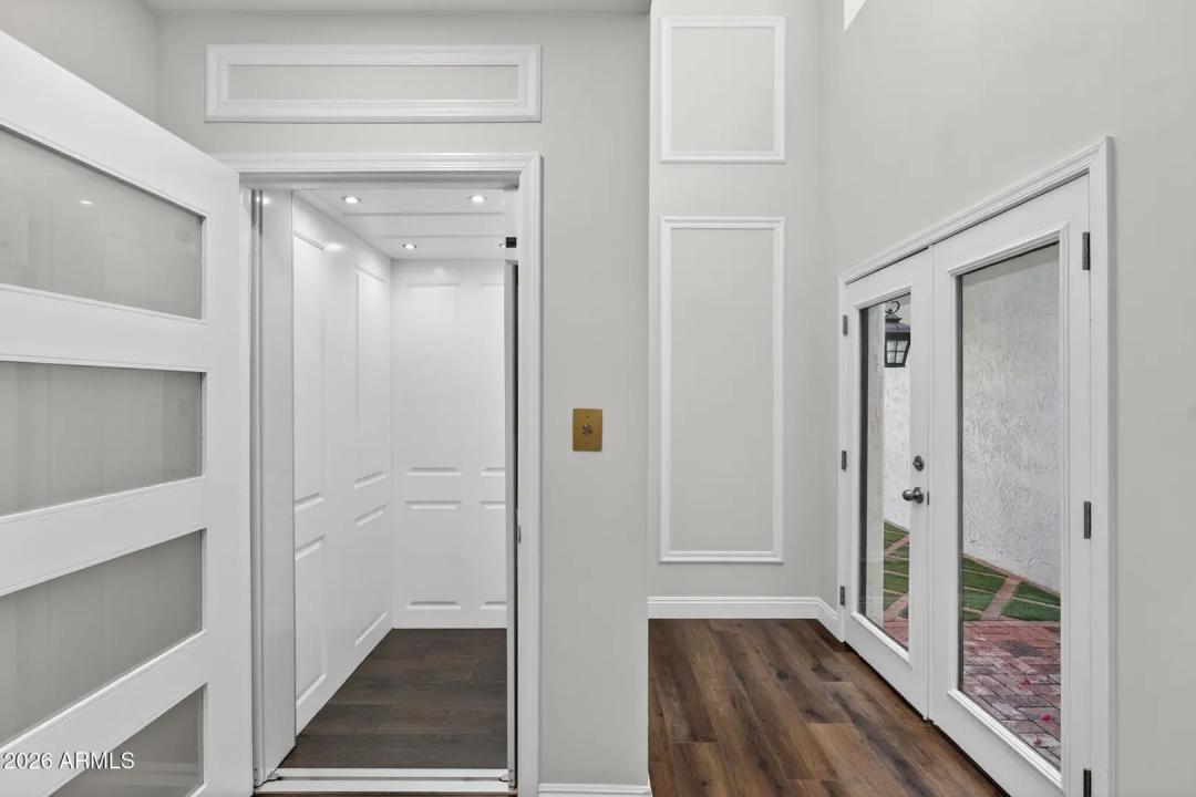 Real Estate Picture 43