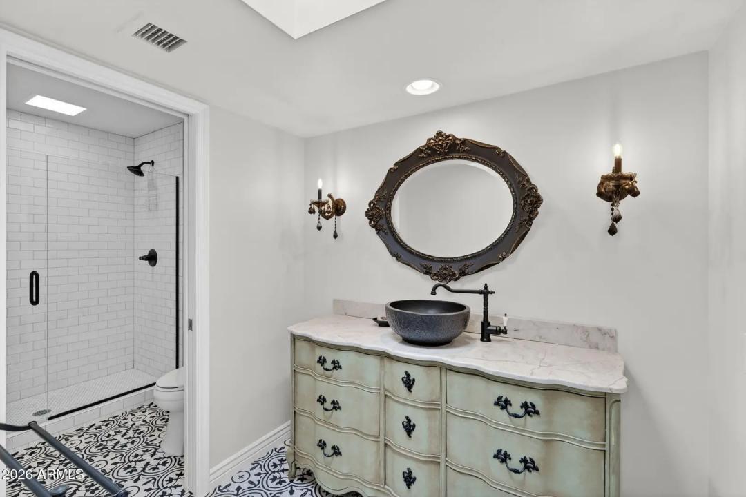 Real Estate Picture 47