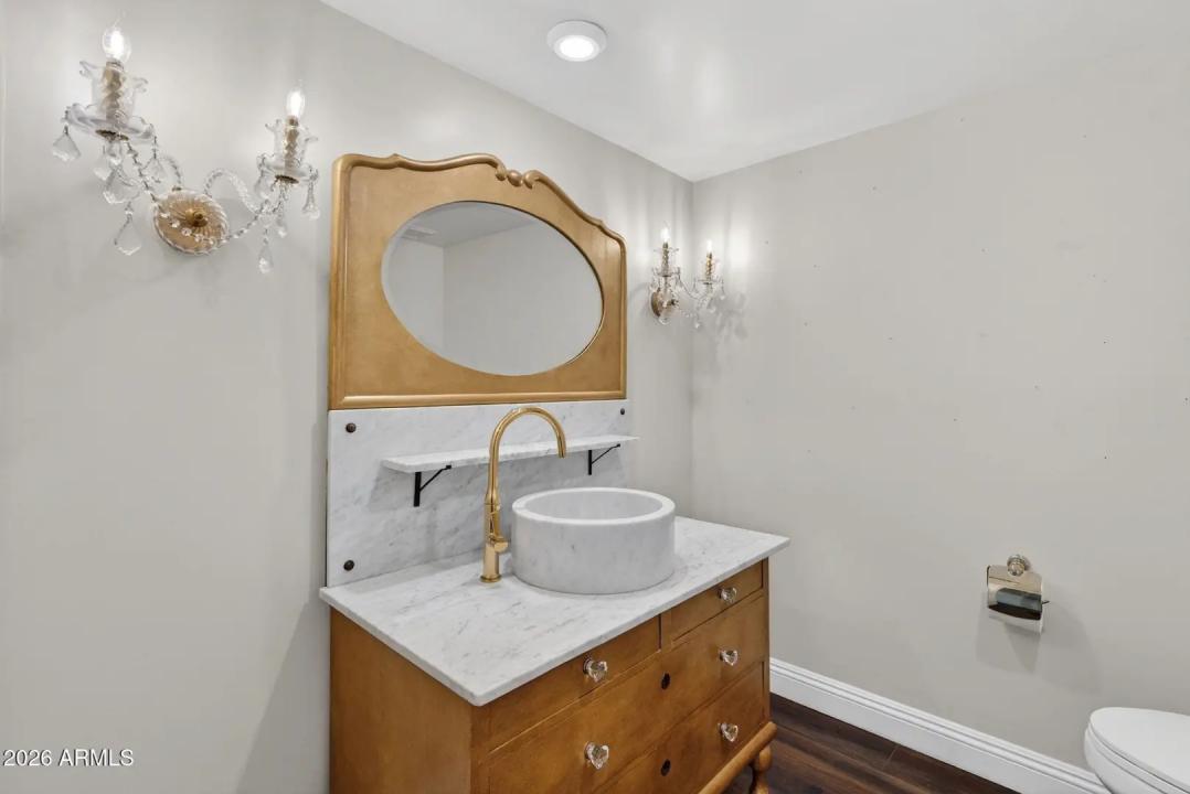 Real Estate Picture 50