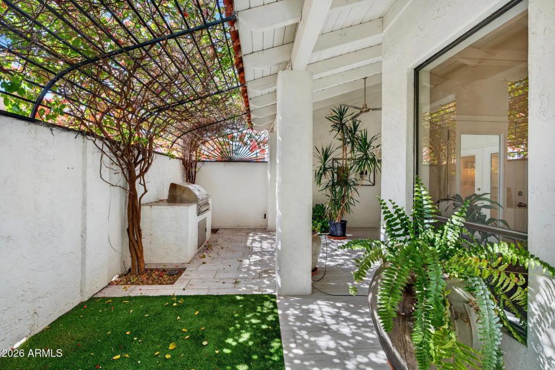 Real Estate Picture 53