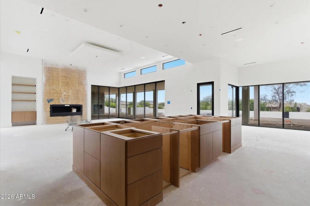 Real Estate Picture 19