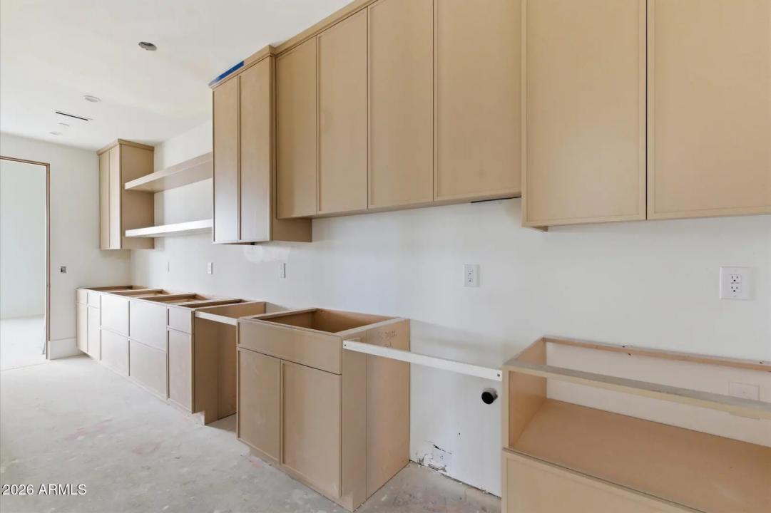Real Estate Picture 28