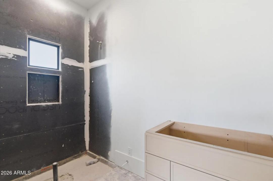 Real Estate Picture 35