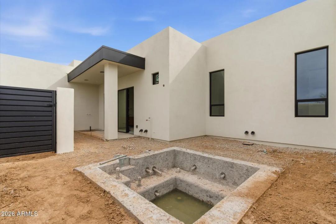 Real Estate Picture 43