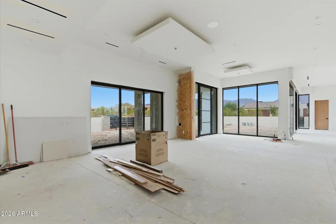 Real Estate Picture 54