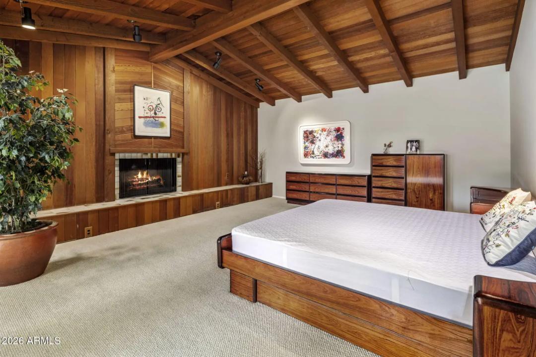 Real Estate Picture 27