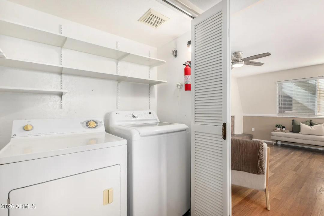 Real Estate Picture 18