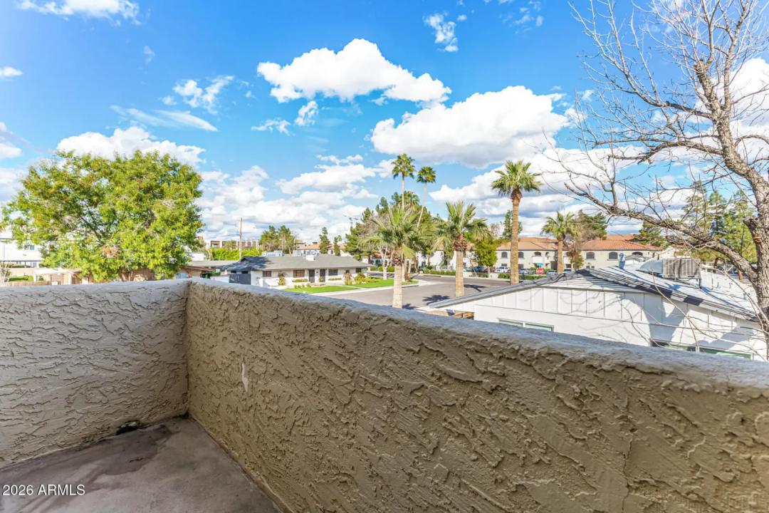 Real Estate Picture 19