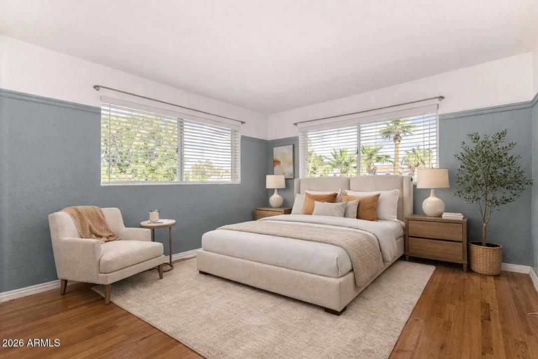 Real Estate Picture 13