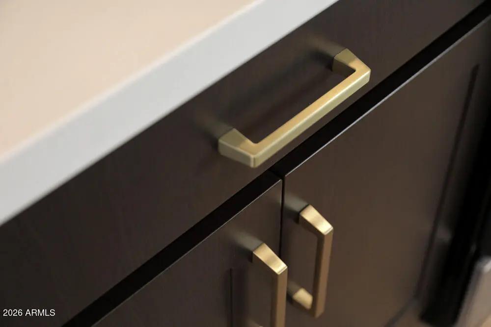 Real Estate Picture 13