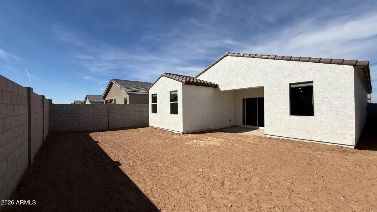 Real Estate Picture 27