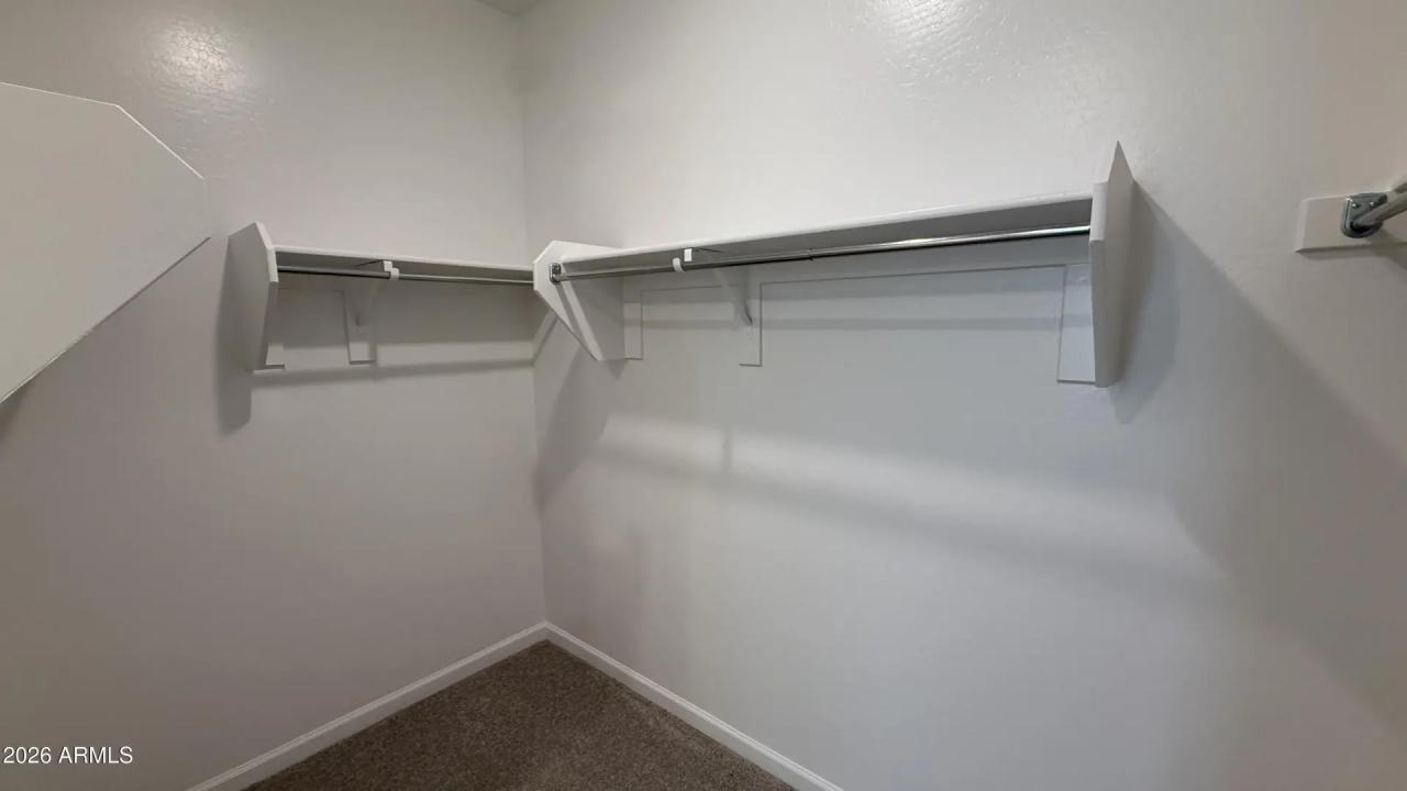 Real Estate Picture 11