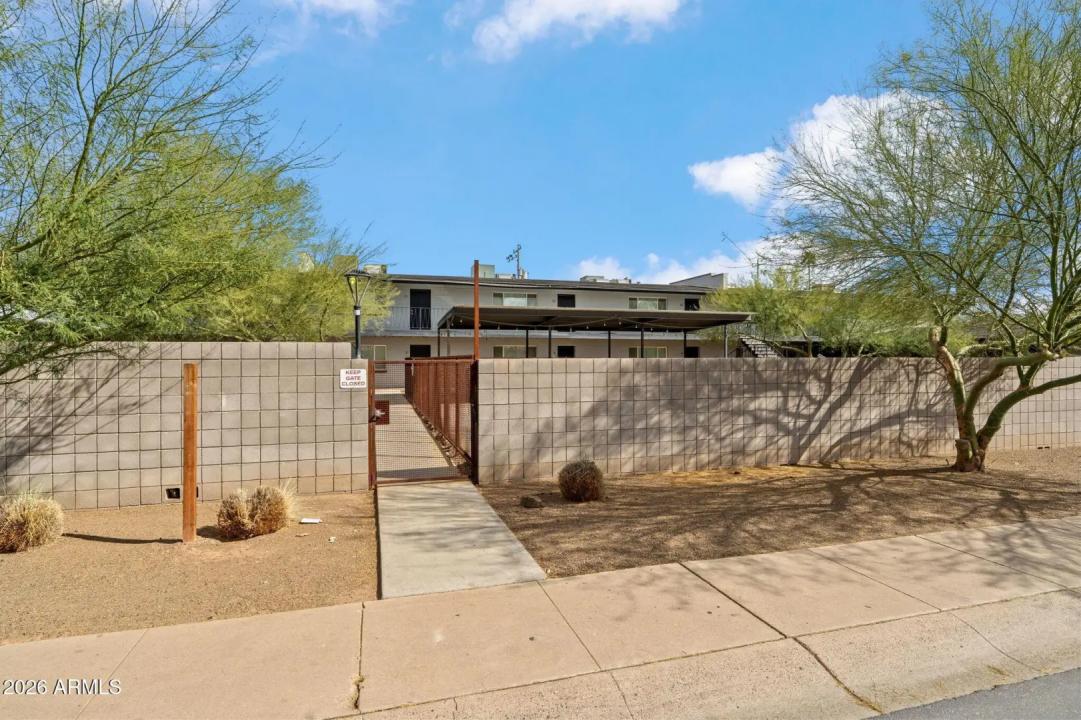Real Estate Picture 20