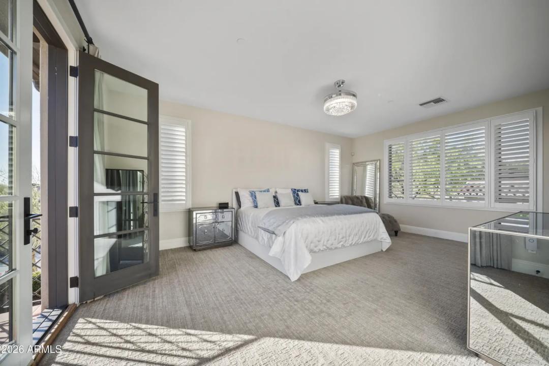 Real Estate Picture 30