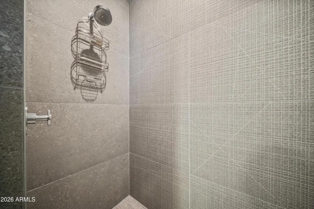 Real Estate Picture 43