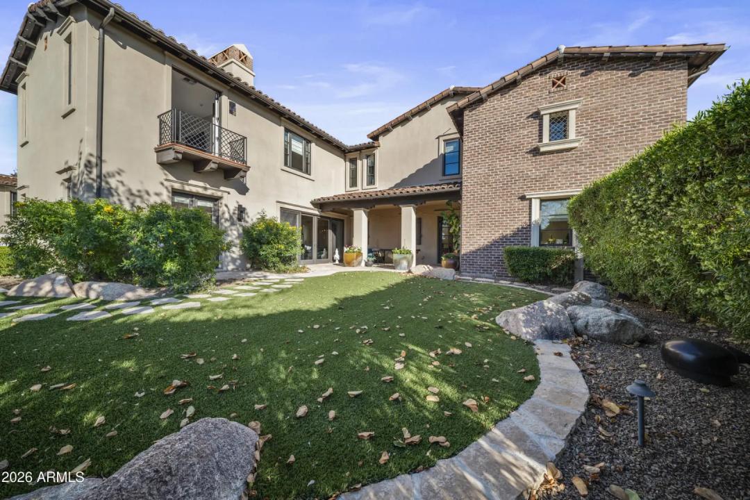 Real Estate Picture 64