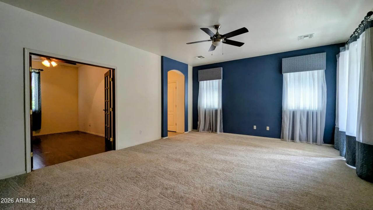 Real Estate Picture 18