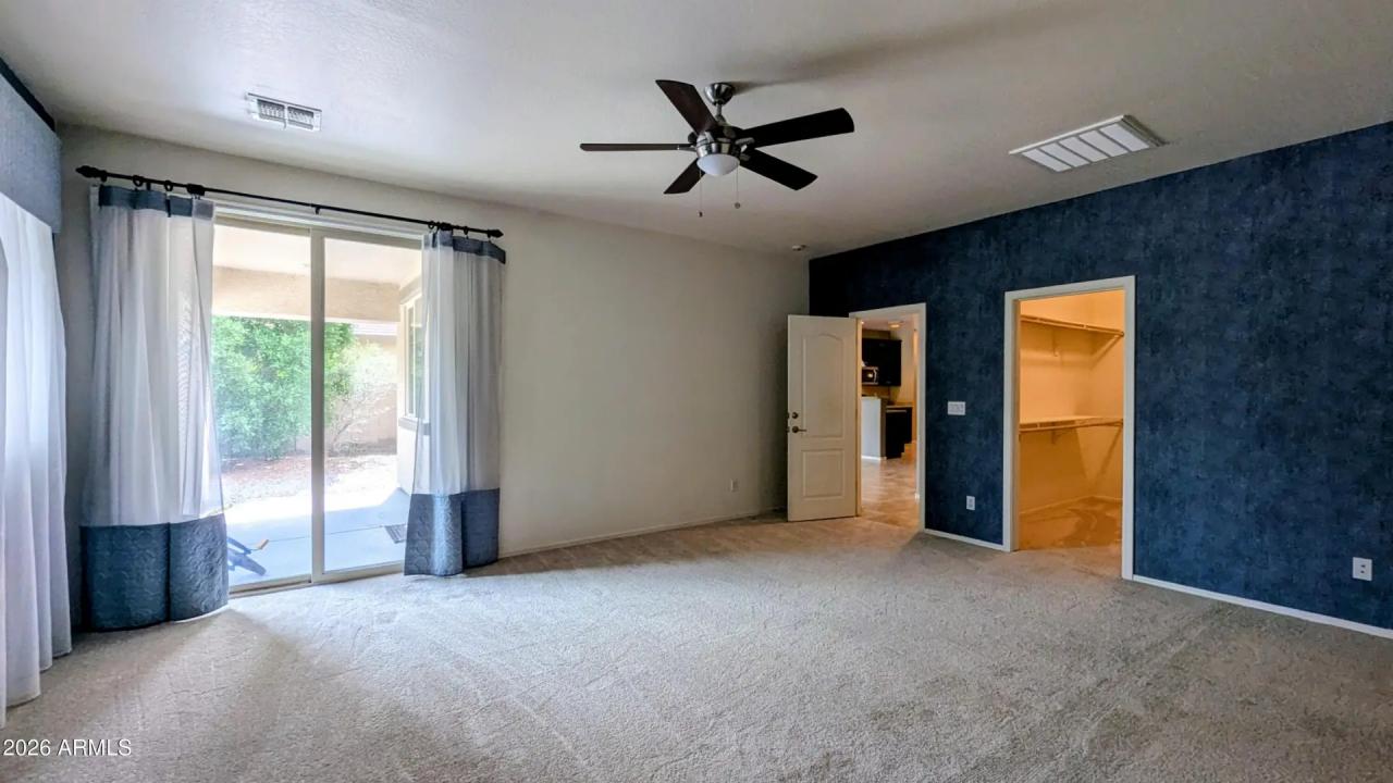Real Estate Picture 19