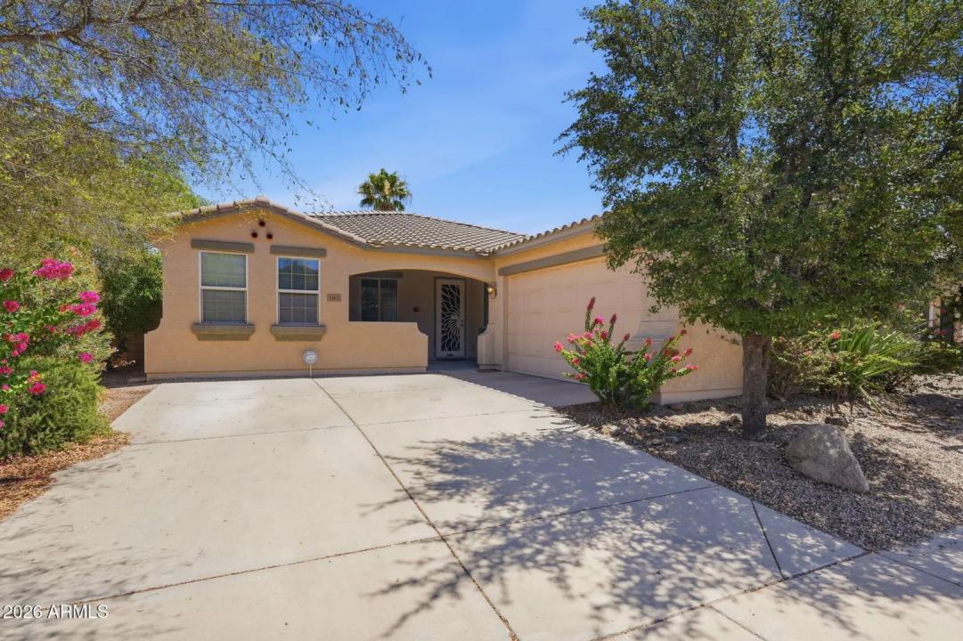 Real Estate Picture 3