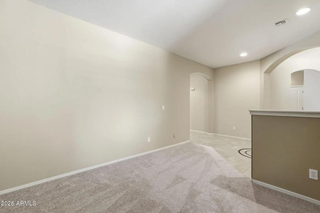 Real Estate Picture 8