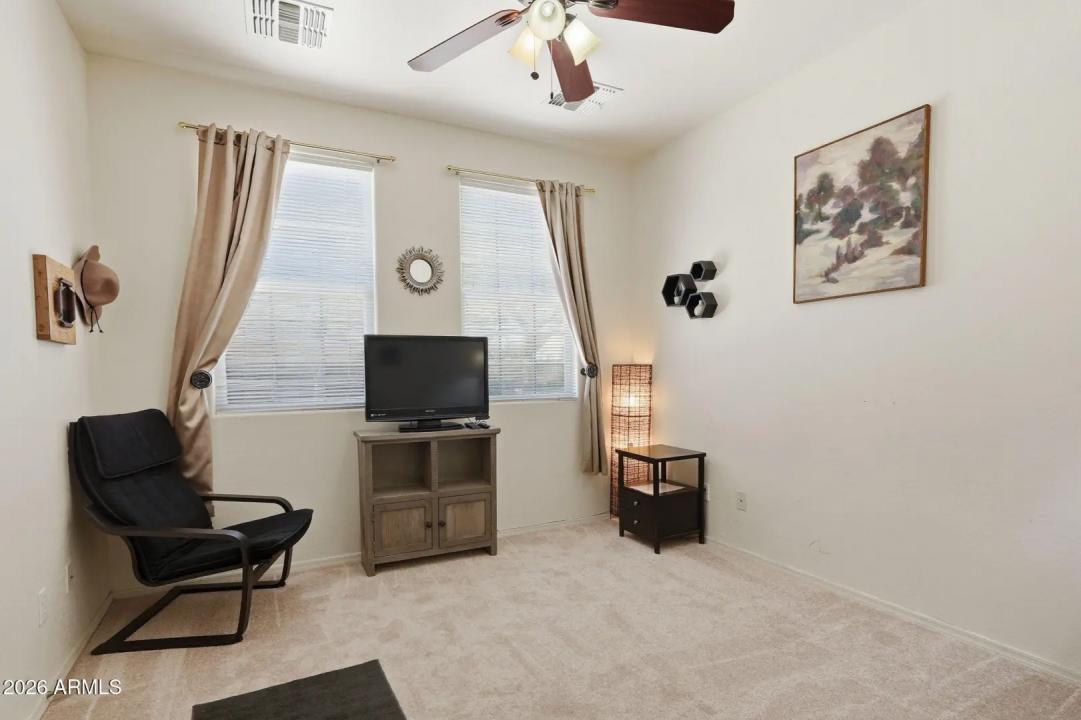 Real Estate Picture 49