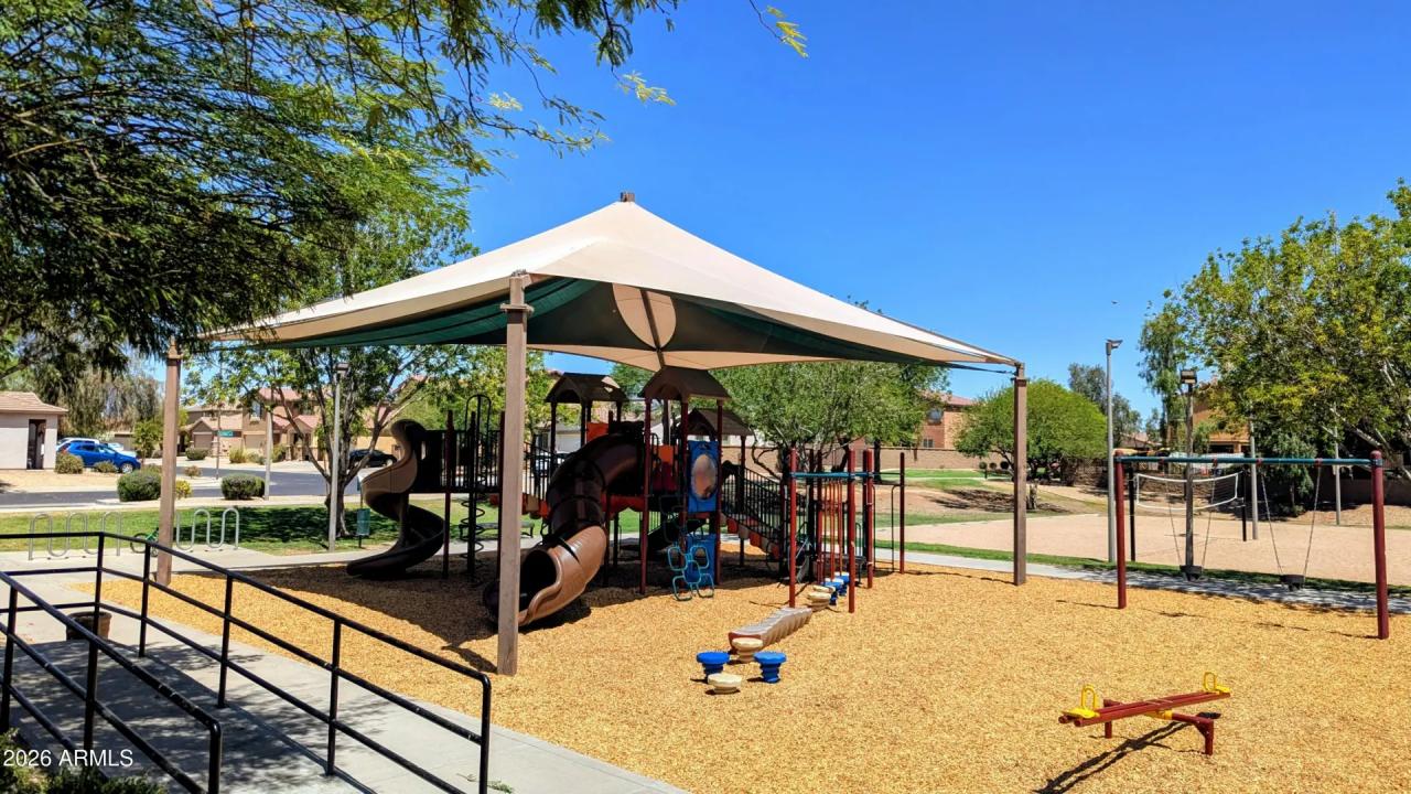 Real Estate Picture 59