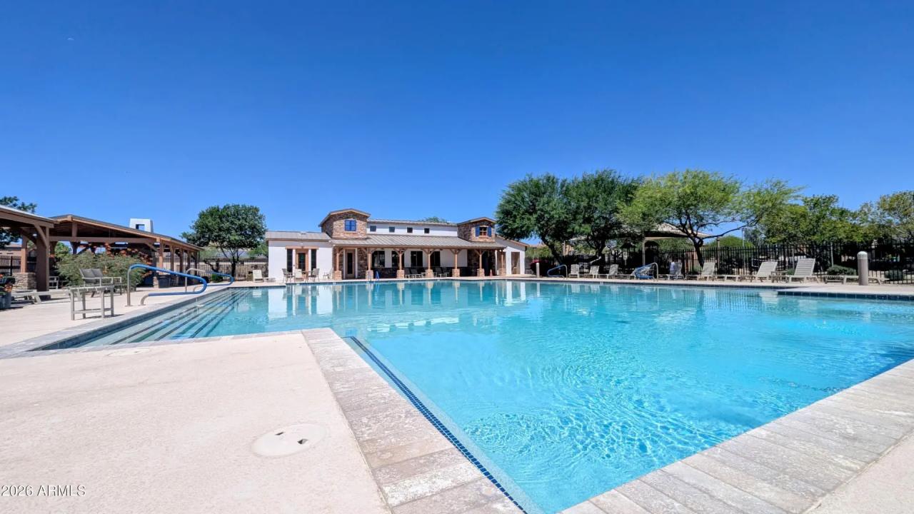 Real Estate Picture 54