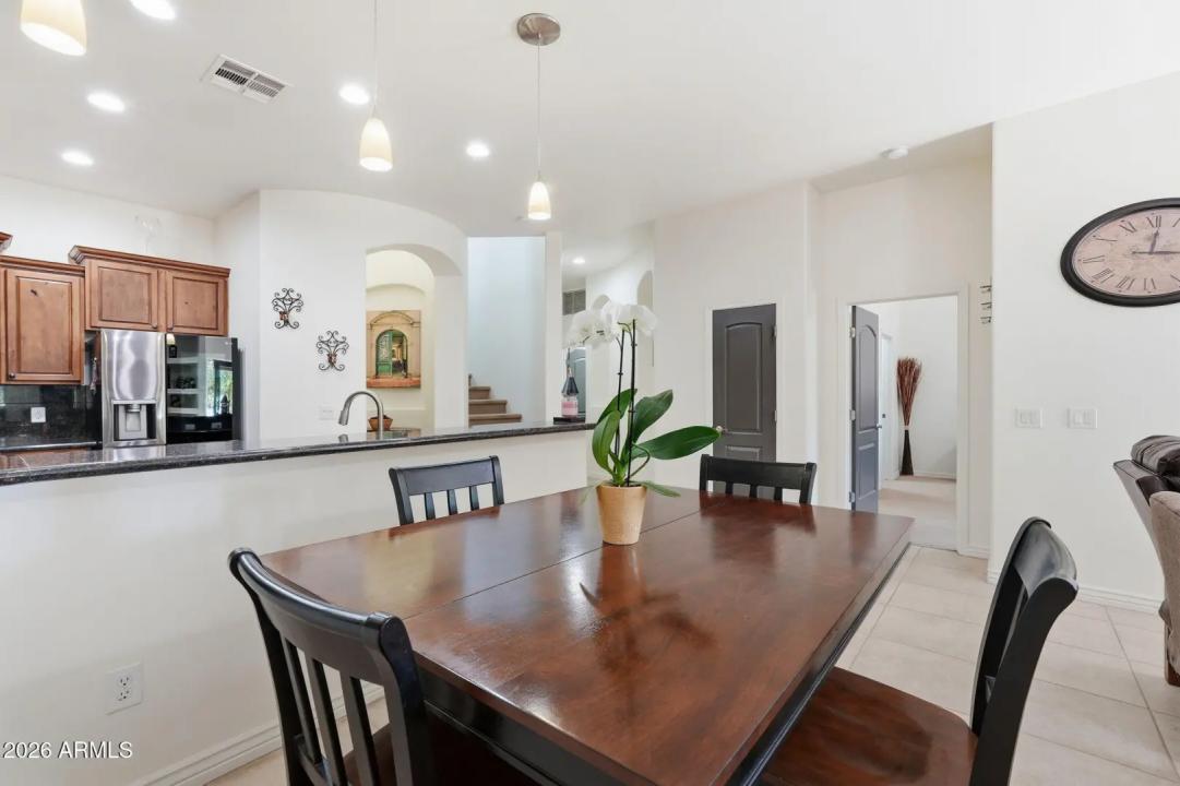 Real Estate Picture 15