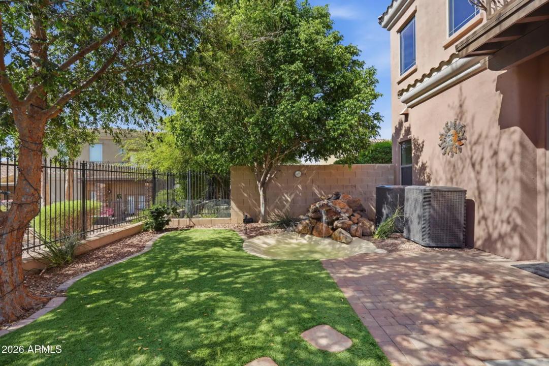 Real Estate Picture 53