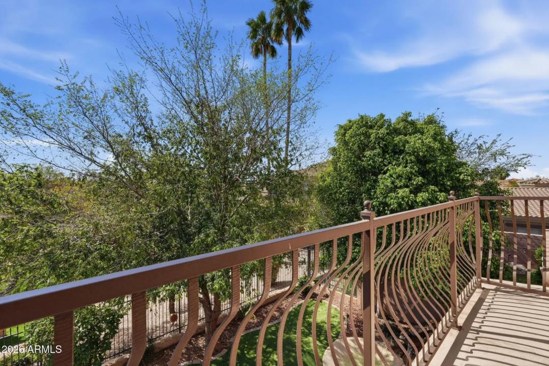 Real Estate Picture 28