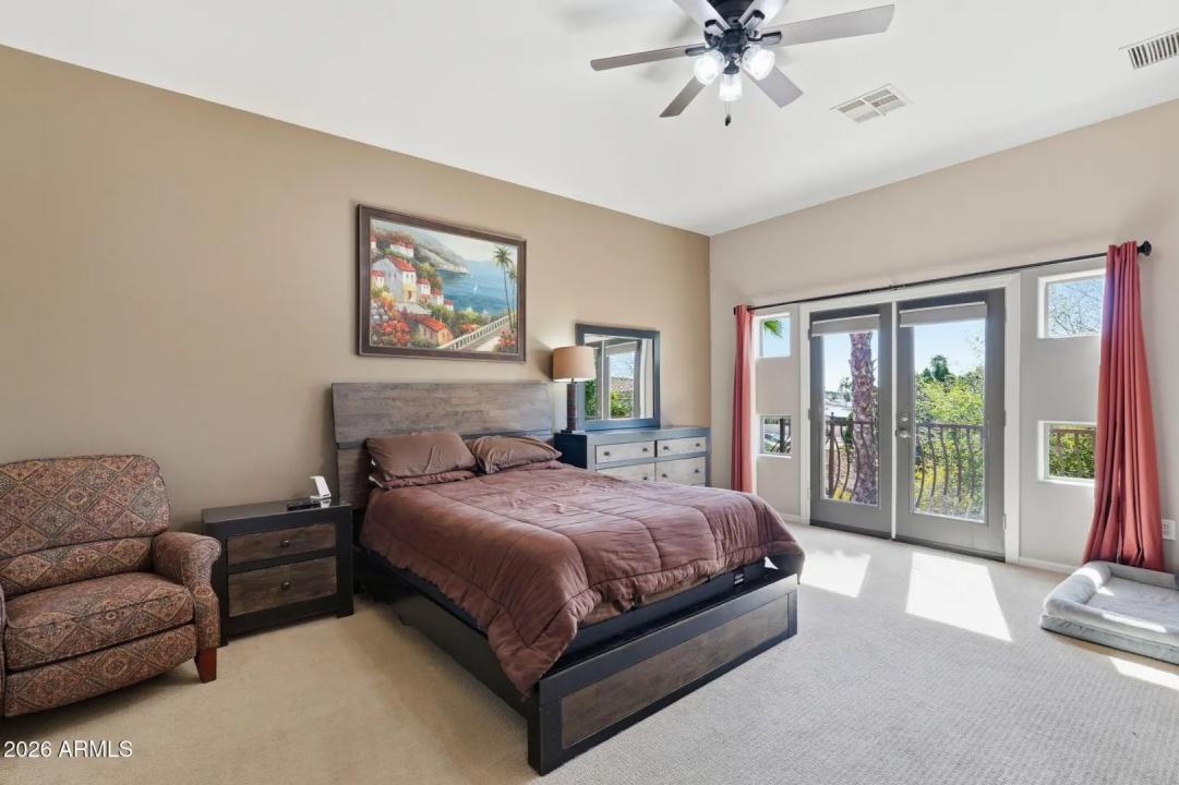 Real Estate Picture 34