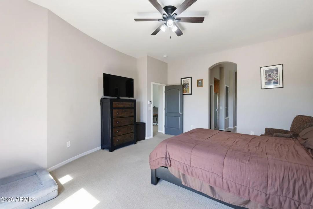Real Estate Picture 37