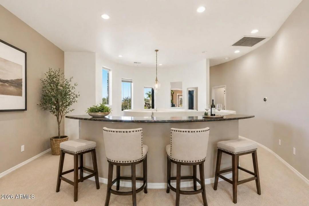 Real Estate Picture 16