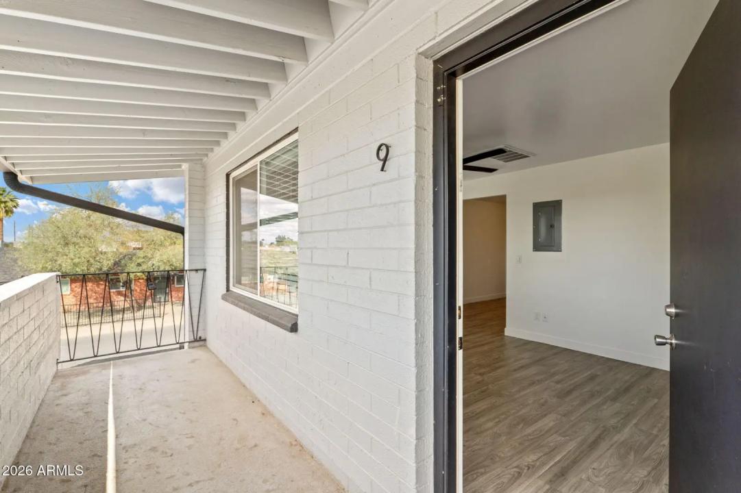 Real Estate Picture 1