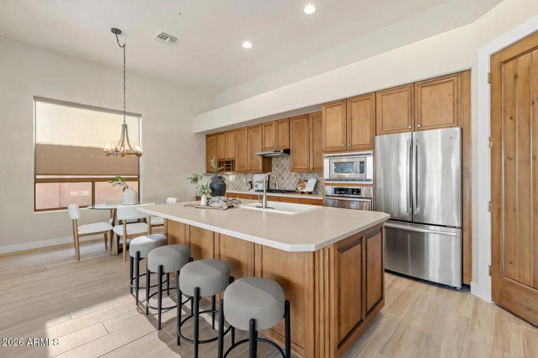 Real Estate Picture 2