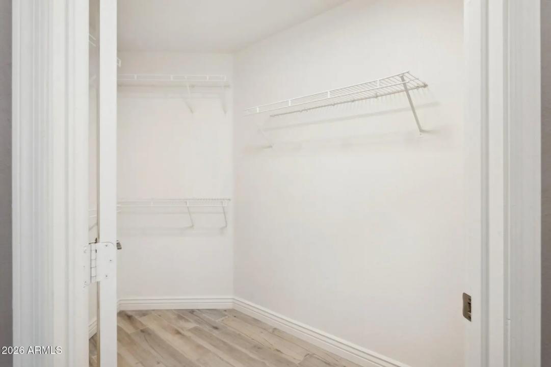 Real Estate Picture 15