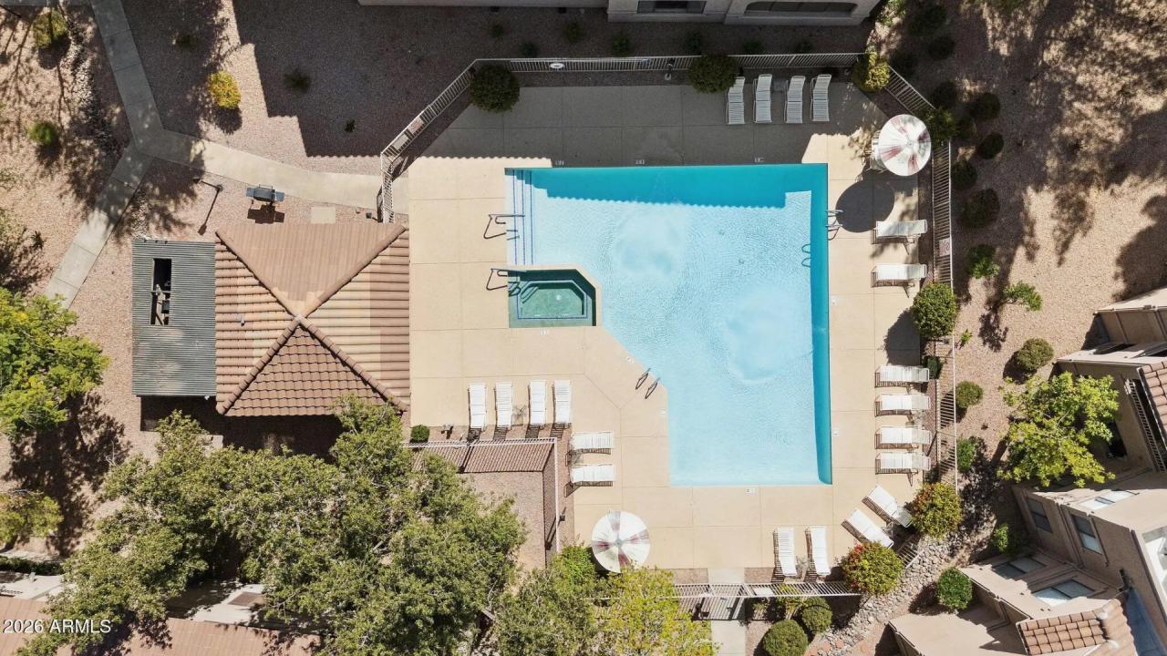 Real Estate Picture 26