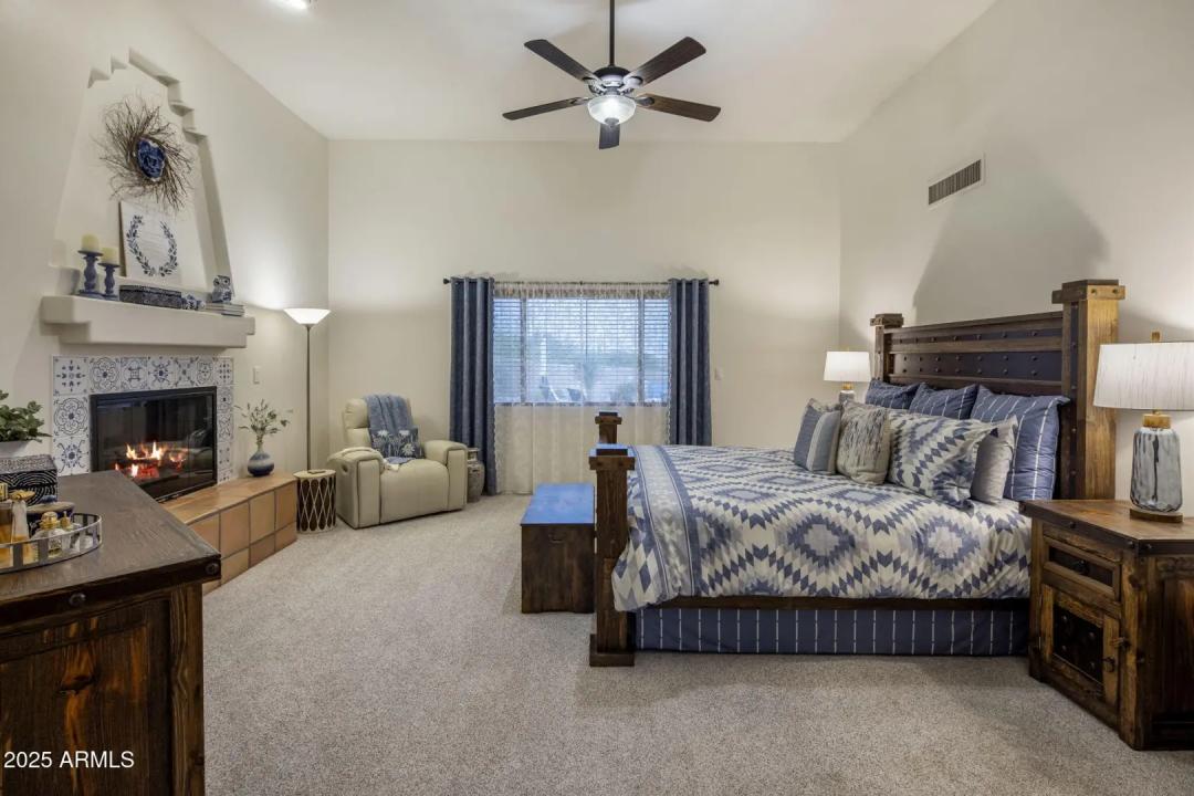 Real Estate Picture 33