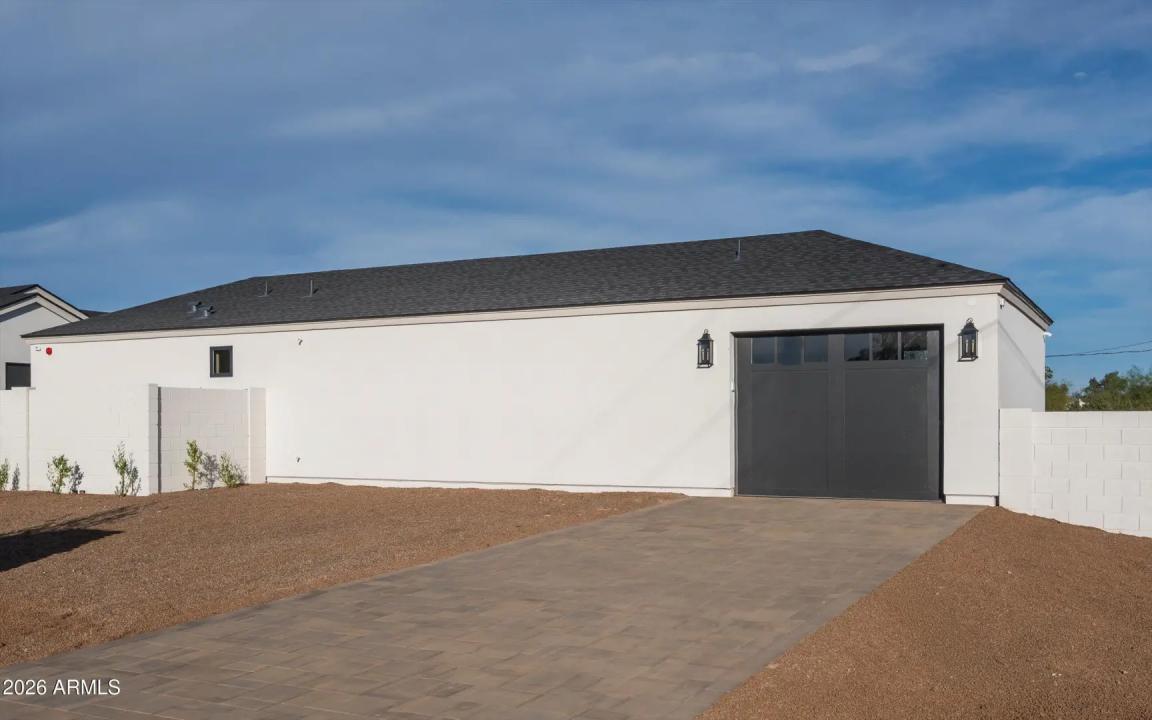 Real Estate Picture 21