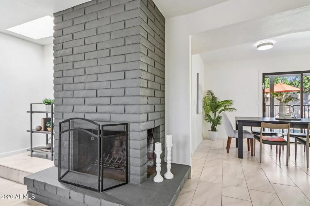 Real Estate Picture 6