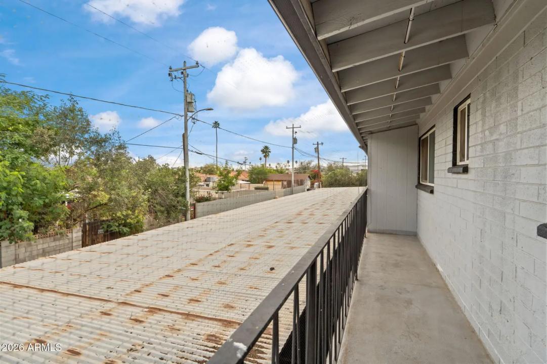 Real Estate Picture 20