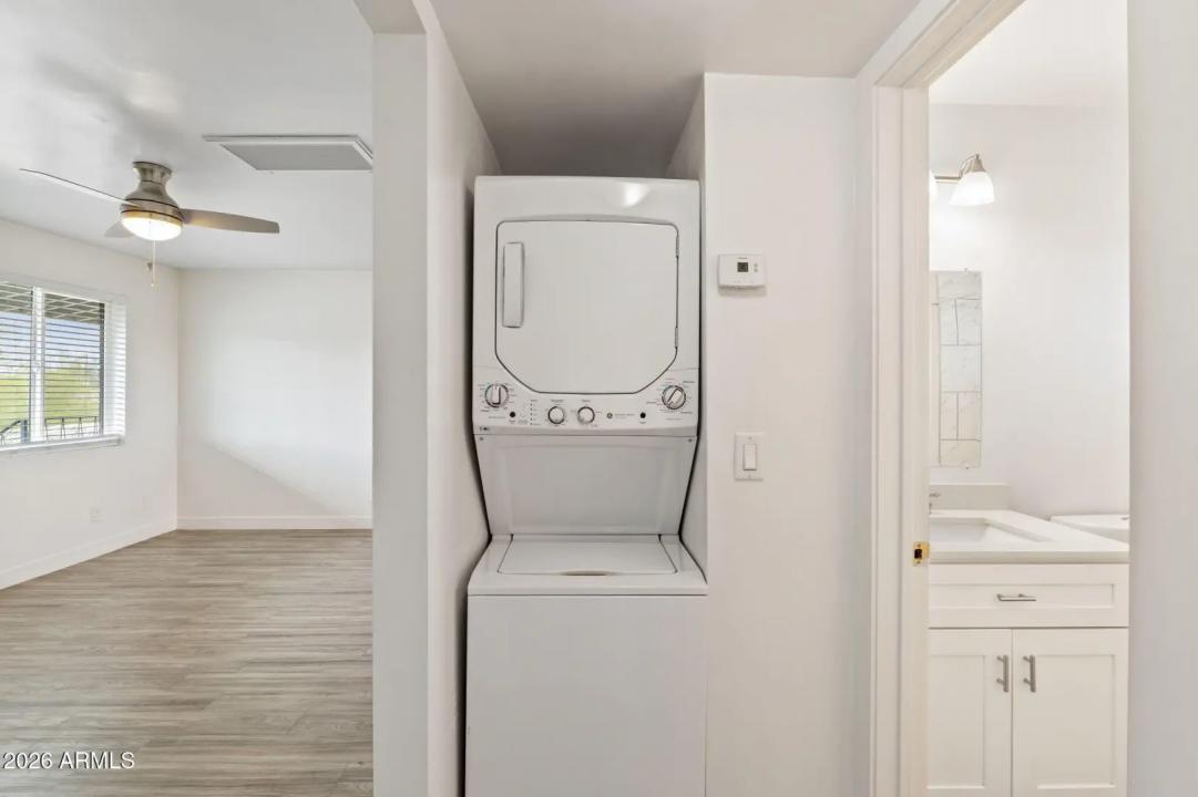 Real Estate Picture 15