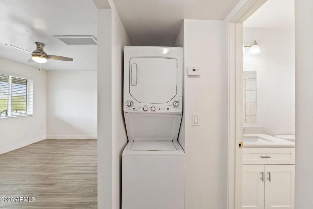 Real Estate Picture 15